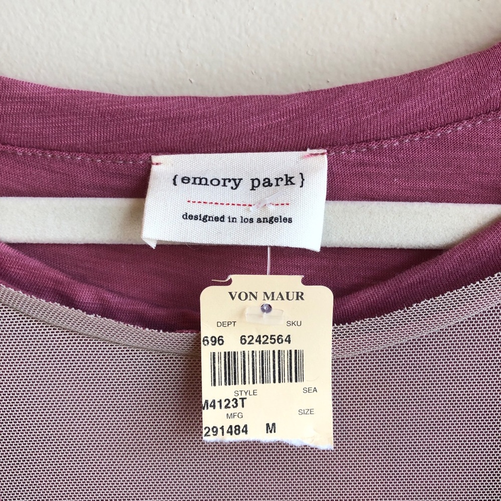 New w/ Tags Emory Park Distressed Style T-Shirt - Picture 3 of 5